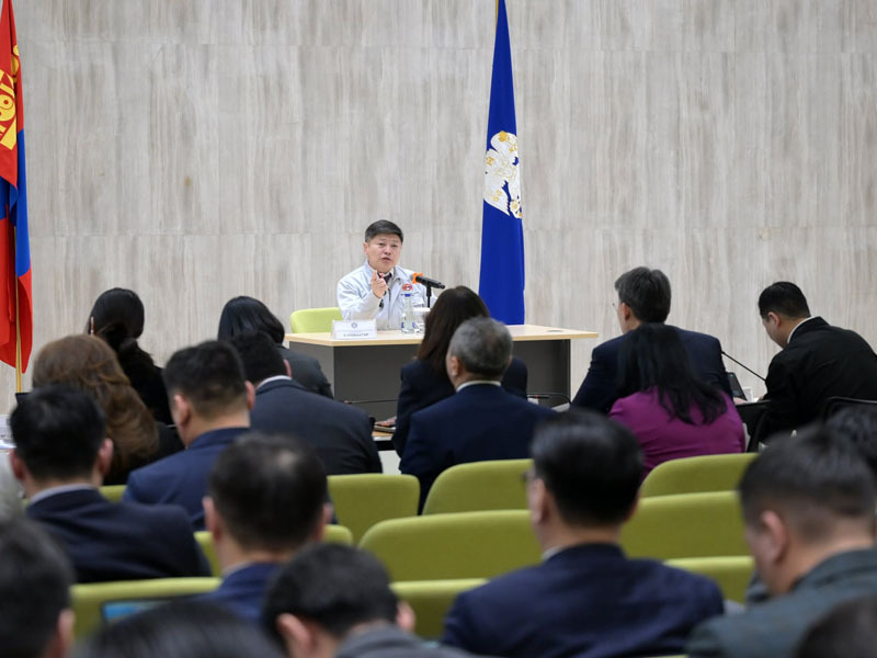 2018 оноос хойш барилгын ажил нь удаашралтай байгаа 10 сургууль, цэцэрлэгийг 2026-2027 онд ашиглалтад оруулахыг үүрэг болгов